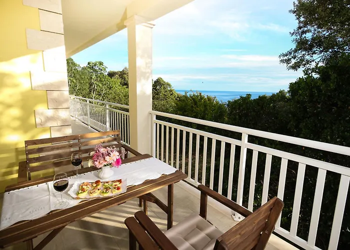 Apartments Villa Lucy