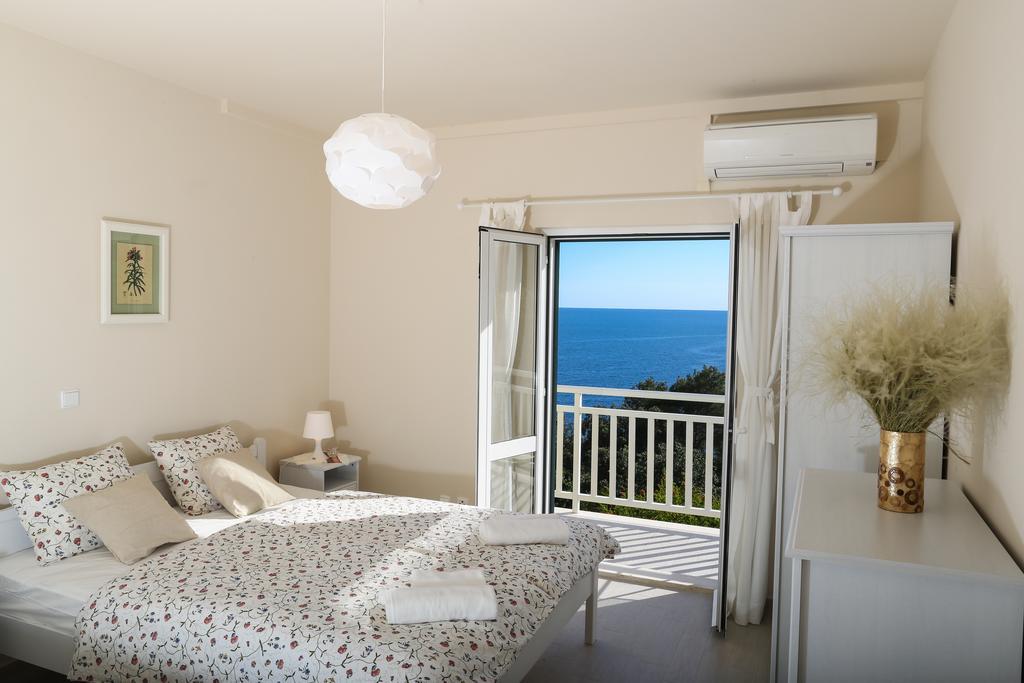 Lucy Apartment *